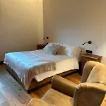 Raccard De Montagne بيت خشبي